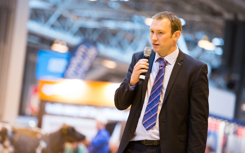 Iwan Thomas Ayrshire judge for the 2019 ABAB Calf Show